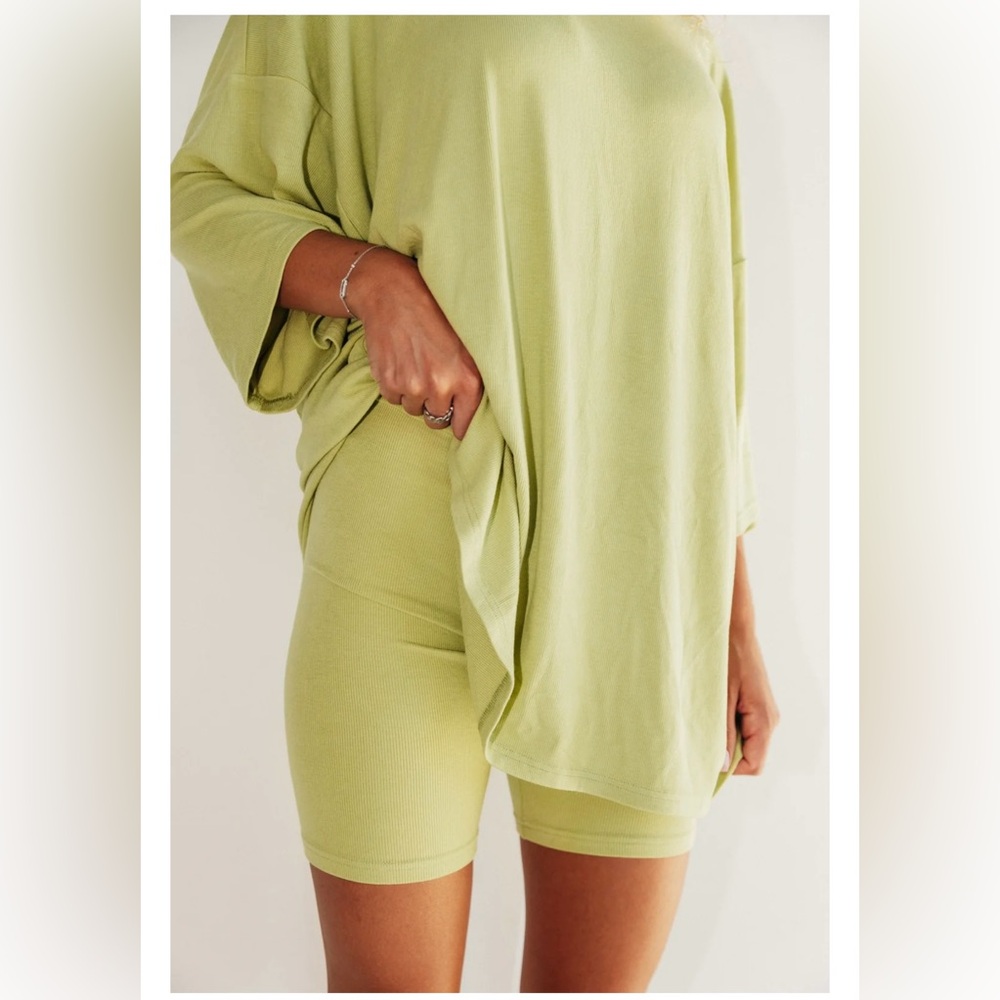 All Weekend Long Set in Lime